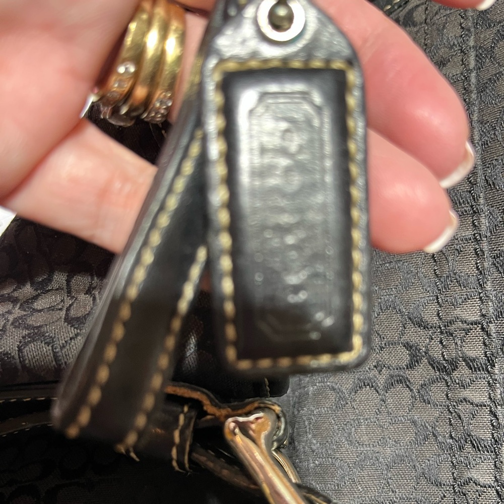 Authentic vintage Coach bag in good condition L0401461 - Picture 15 of 16